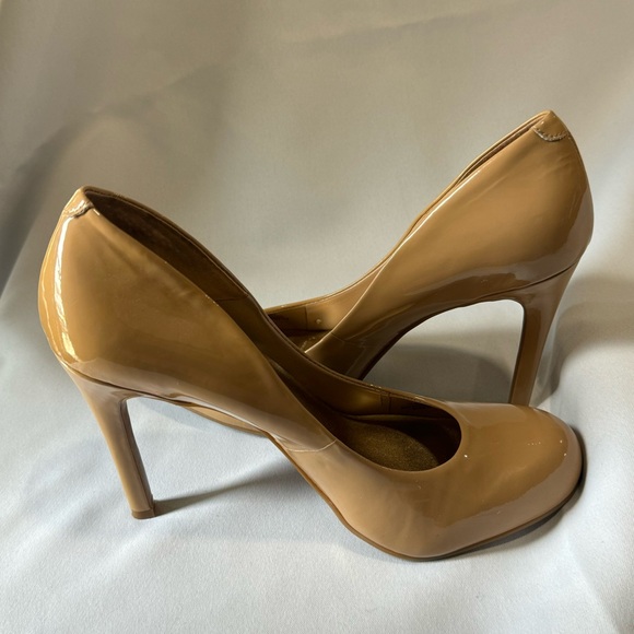 Jessica Simpson Women's Calie Round Toe Classic Heels Pumps Shoes Size 9 1/2 - Picture 5 of 9